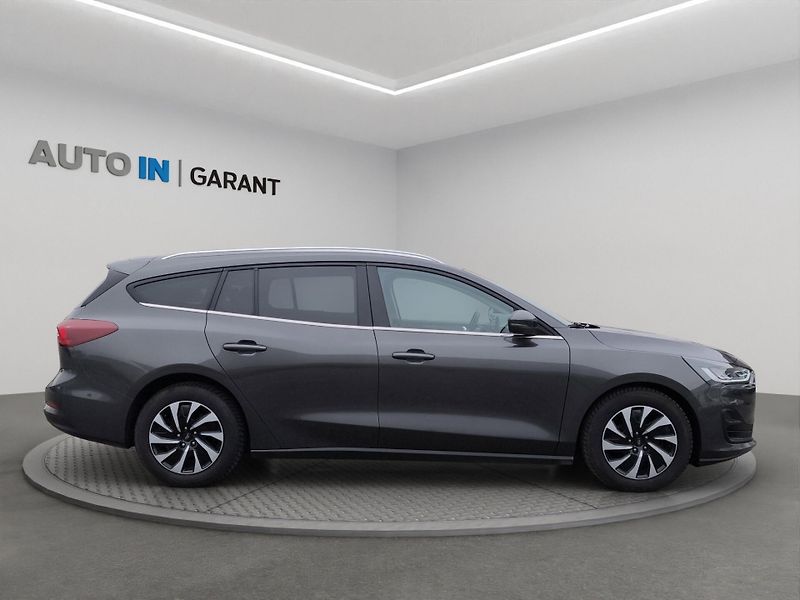 Ford Focus (2022) Titanium 1.5 EcoBlue 88kW, ČR, - fotka 5 z 27