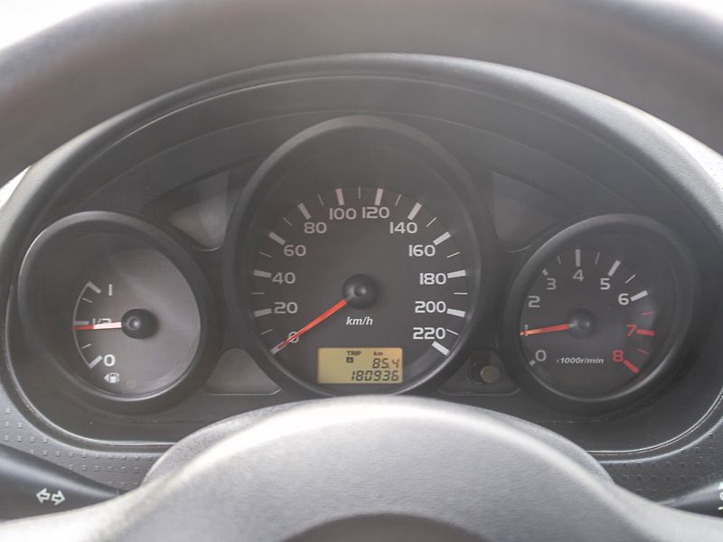 Mitsubishi Colt (2007) 1.1i 55KW – PO SERVISU! - fotka 15 z 36