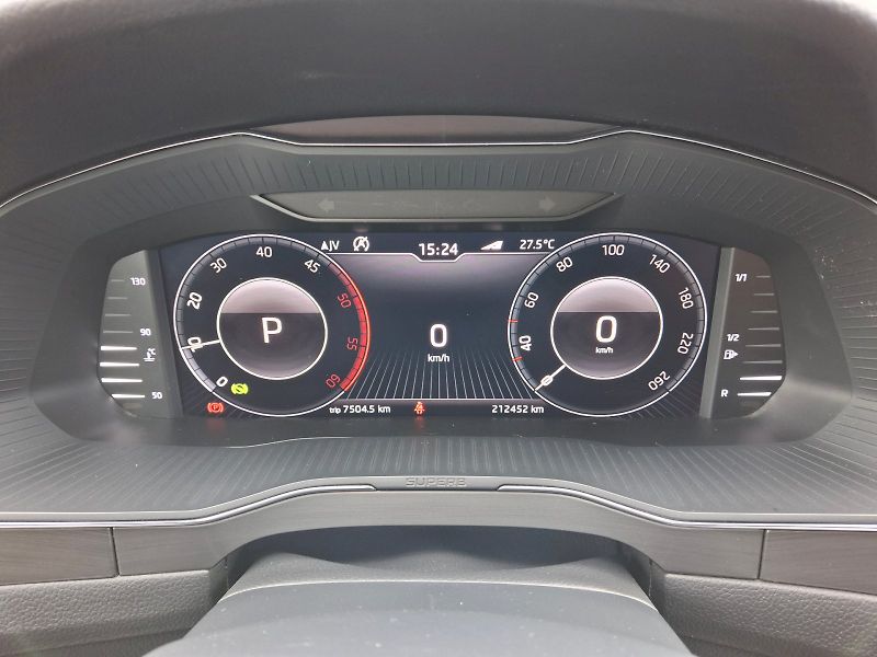 Škoda Superb (2019) Style Extra DSG 2,0TDi 140kW - fotka 16 z 35
