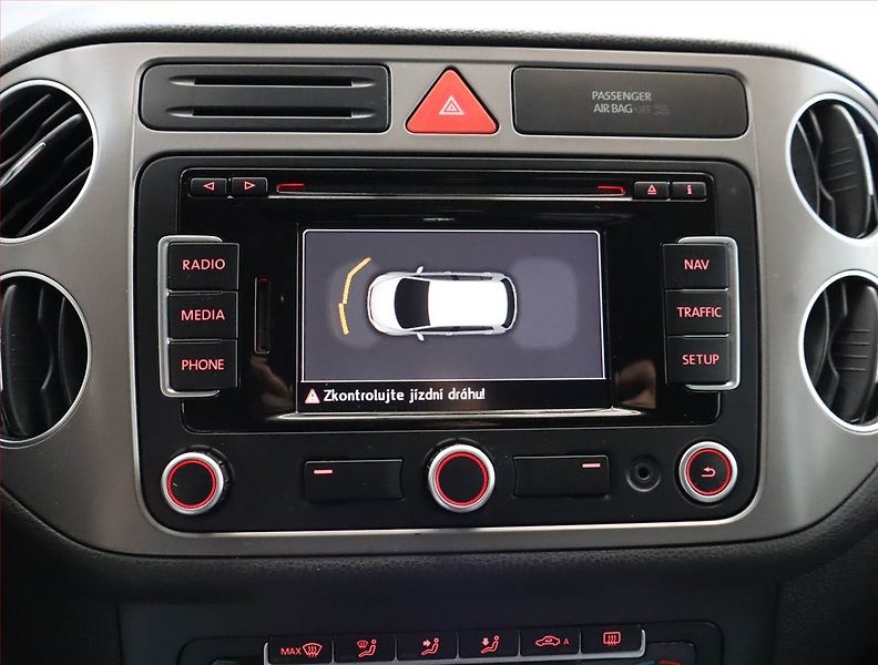 Volkswagen Golf Plus (2010) 1.4 TSI, Tempomat - fotka 12 z 19