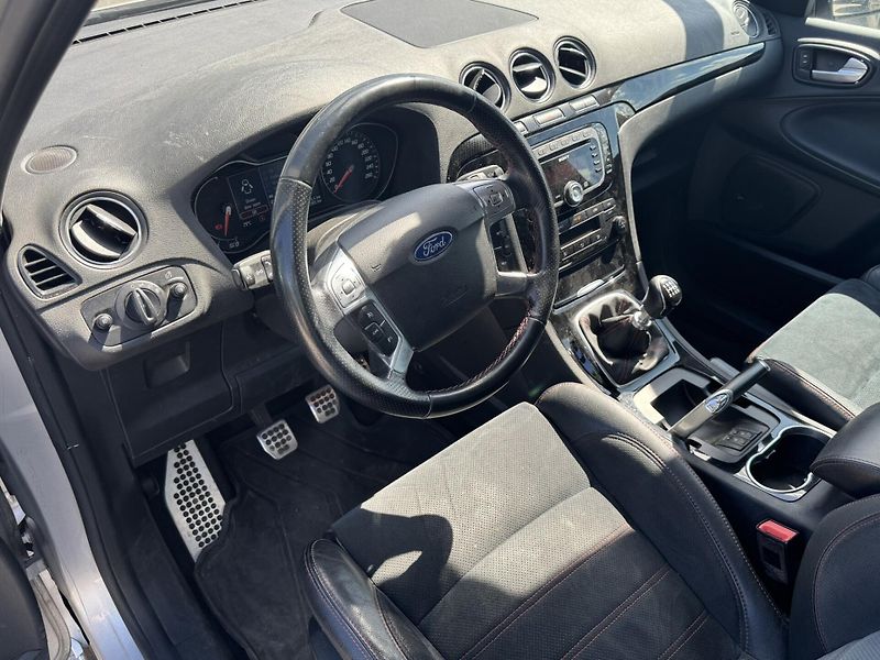 Ford S-MAX - fotka 6 z 13