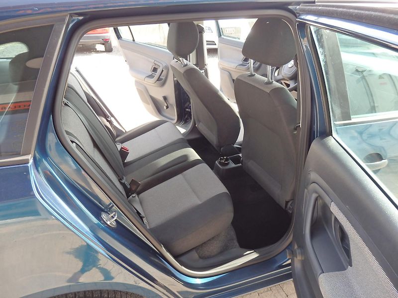 Škoda Fabia 1.4 16V ABS, KLIMATIZACE - fotka 9 z 14