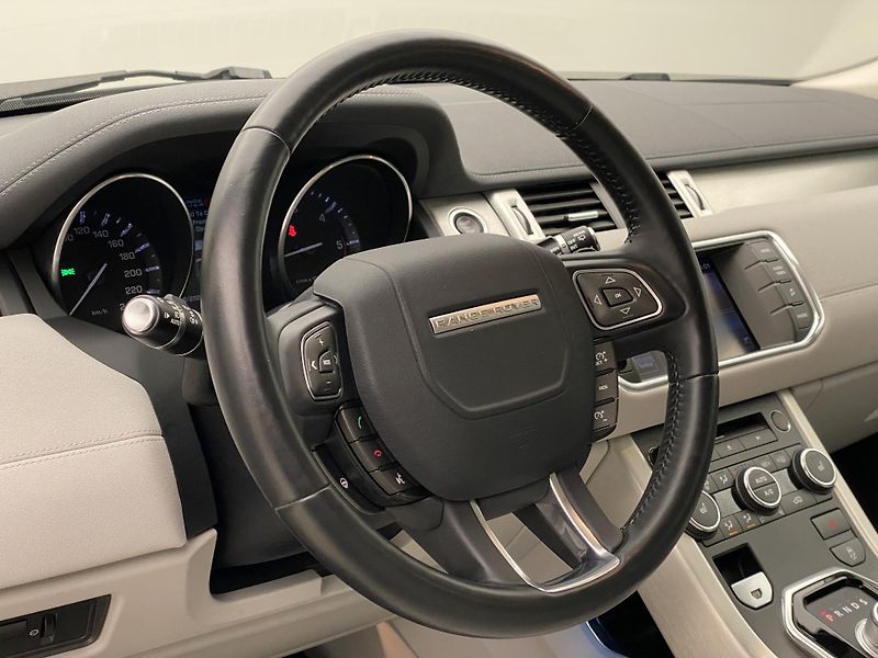 Land Rover Range Rover Evoque SD4 AWD AUT CZ - fotka 18 z 35