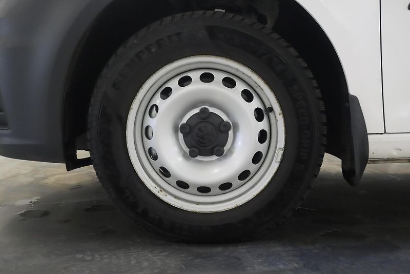 Volkswagen Caddy - fotka 10 z 17