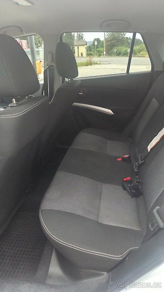 Suzuki SX4 S-Cross (2014) - fotka 10 z 20
