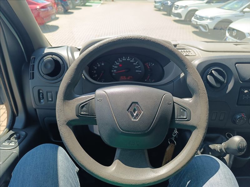 Renault Master 2,3 DCi - fotka 13 z 19