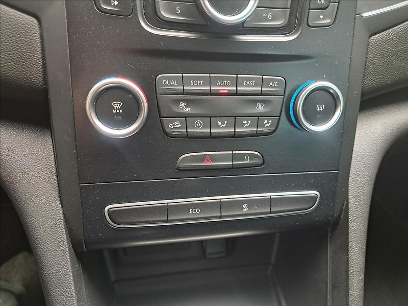 Renault Mégane 1,5 dCi Grandtour - fotka 23 z 41