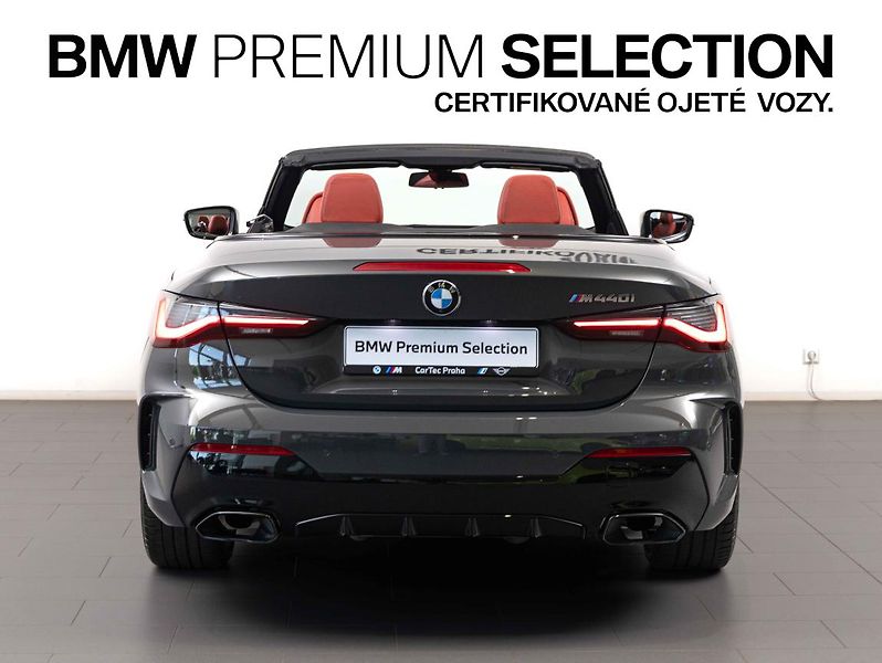 BMW Řada 4 M440i xDrive Convertible - fotka 5 z 24