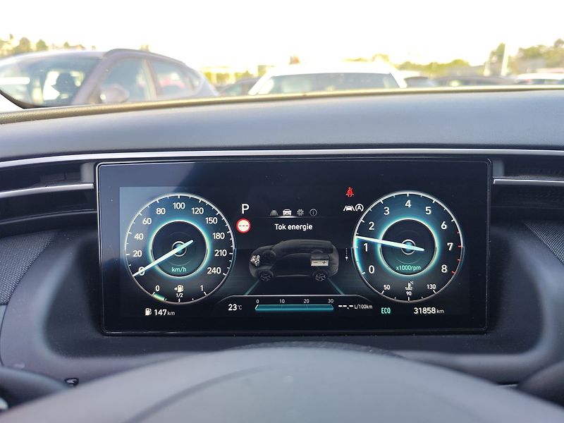 Hyundai Tucson 1.6 T-GDI/110kW Smart DCT MHEV - fotka 15 z 30