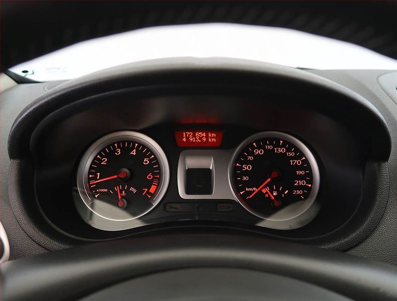 Renault Clio (2010) 1.2, Serv.kniha, Klima - fotka 11 z 14