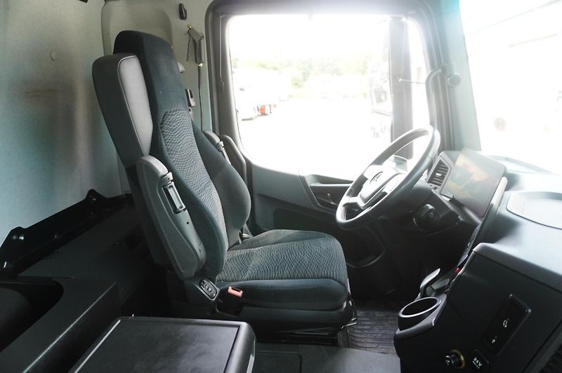 Mercedes-Benz Actros (2021) 1835 tractor unit / 90 tho. km - fotka 19 z 22