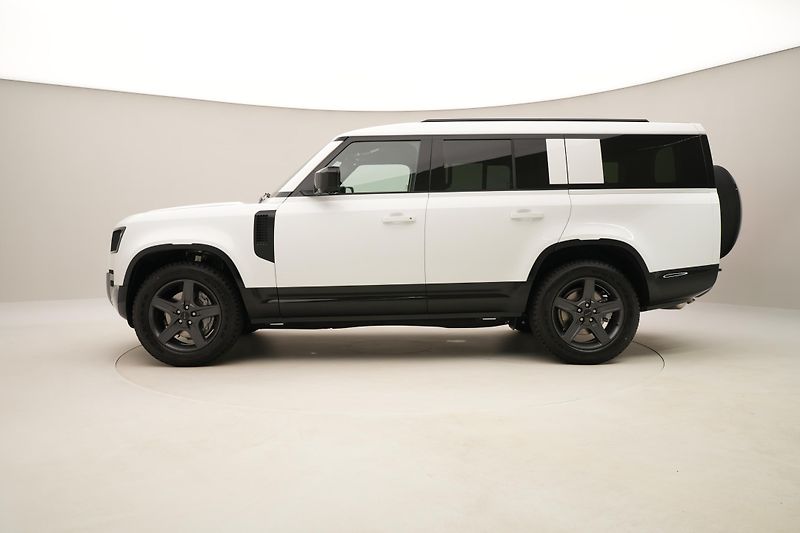 Land Rover Defender (2026) 130 D250 X-Dynamic SE - fotka 9 z 64