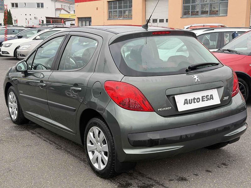 Peugeot 207 (2009) 1.4i, 2.maj,ČR, AC, STK7/28 - fotka 6 z 16