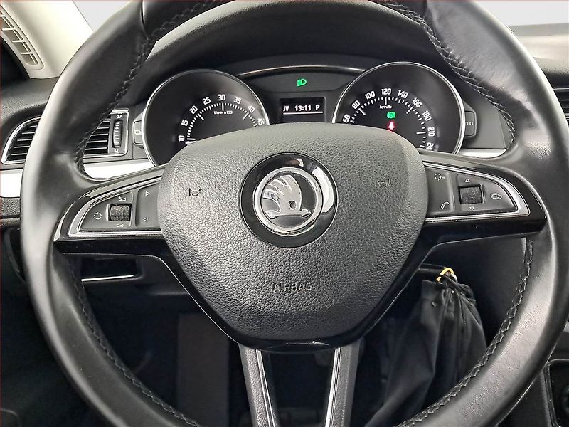Škoda Superb (2013) Ambition 2.0 TDI, Automat - fotka 16 z 20