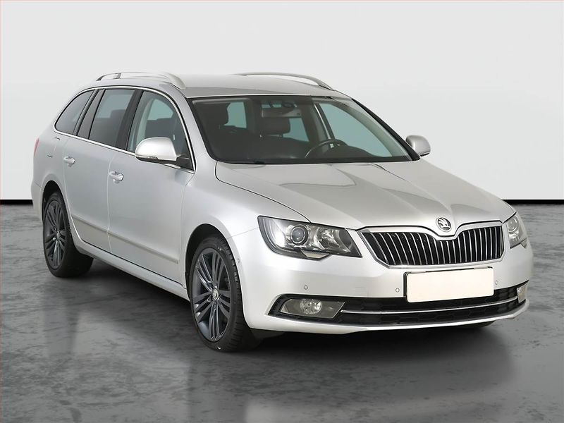 Škoda Superb (2014) Elegance 2.0 TDI, 4X4 - fotografie inzerátu