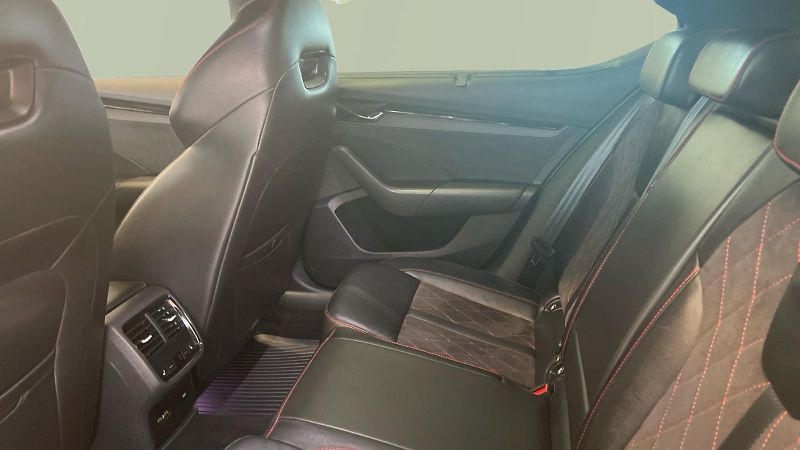Škoda Octavia (2021) RS 2.0TSI 180kW DSG - fotka 13 z 33