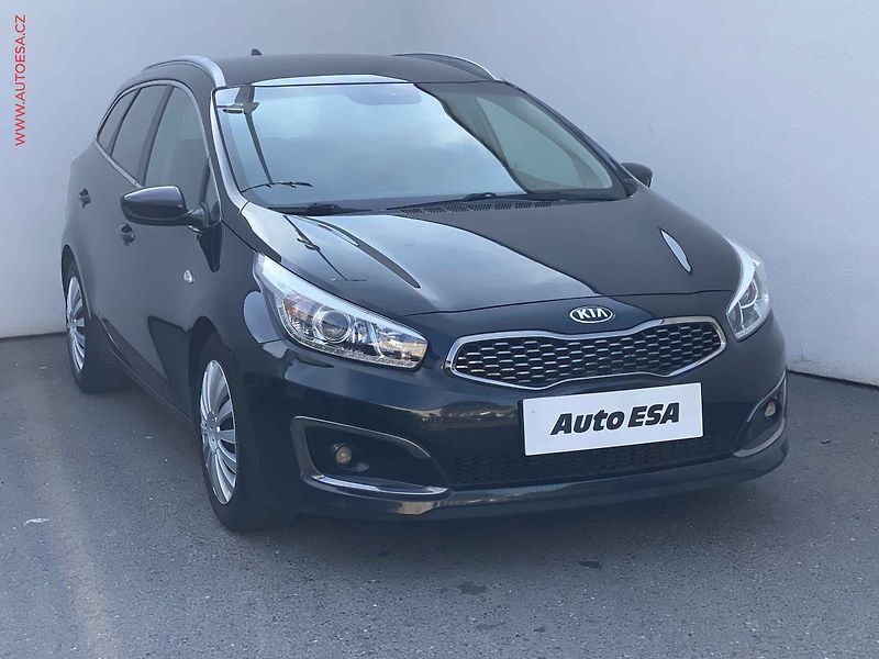 Kia Ceed (2017) 1.6 GDi, Navi, kamera - fotografie inzerátu