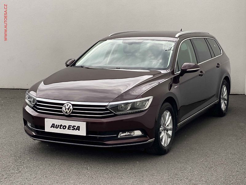 Volkswagen Passat (2016) 2.0 TDi 4x4, Highline, LED - fotka 3 z 17