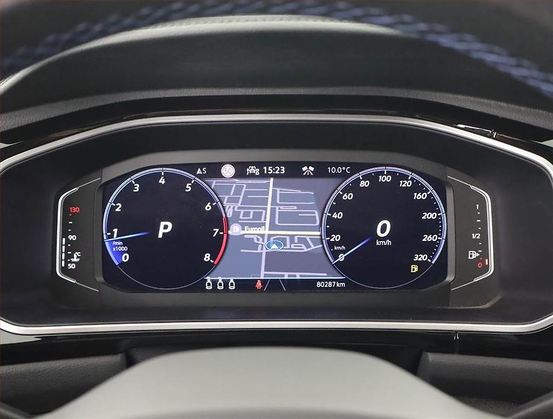 Volkswagen T-Roc (2022) R 2.0 TSI 4Motion - fotka 11 z 28