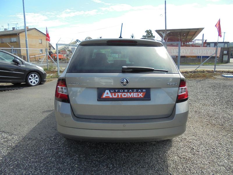 Škoda Fabia (2015) 1.2 TSI- 81kW- KLIMA- ALU KOLA - fotka 6 z 12