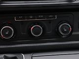 Volkswagen Multivan 2,0 TDI 110kW 7-Míst Tažné - náhled 21