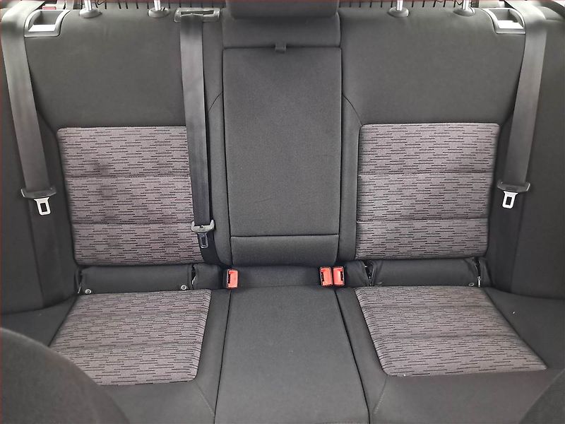 Škoda Octavia (2011) 1.6 TDI 4x4, 4X4, Tempomat - fotka 10 z 17