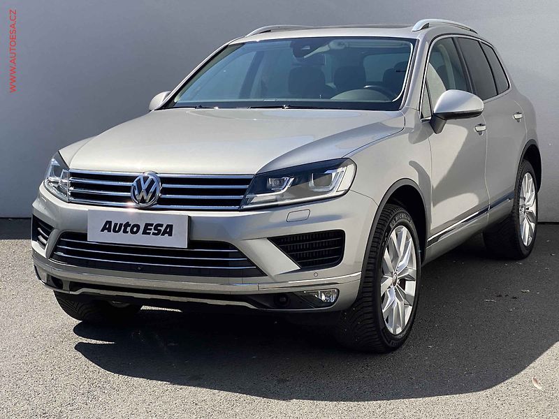 Volkswagen Touareg (2015) 3.0 TDi V6 4x4, Highline - fotka 3 z 20