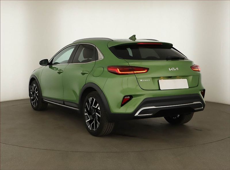 Kia XCeed (2025) 1.5 T-GDI, TOP, FullLed - fotka 4 z 18