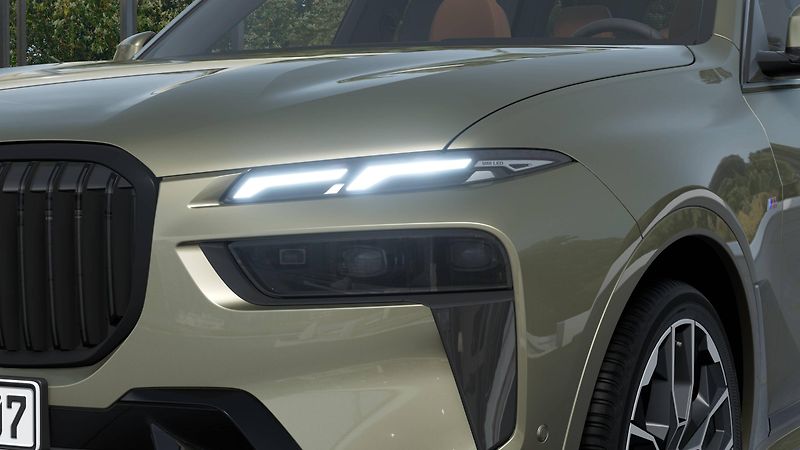 BMW X7 (2026) 40d xD MPaket Pro,Top výbava - fotka 6 z 13