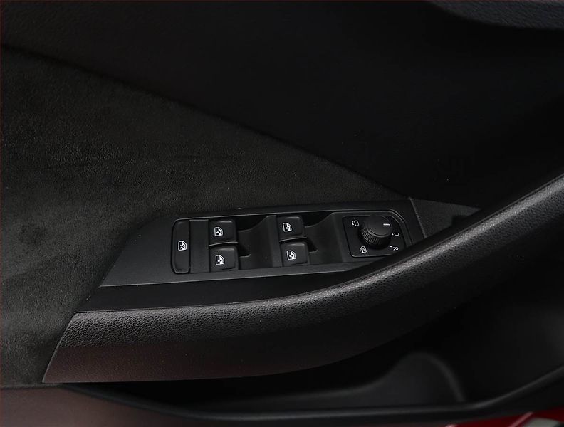 Škoda Scala (2024) Drive 1.0 TSI - fotka 23 z 23