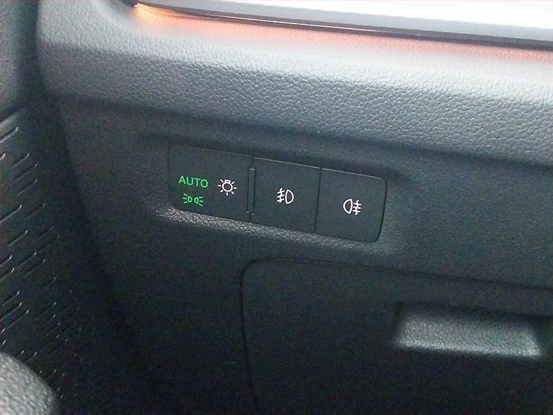 Škoda Octavia (2021) Style 1.4 TSI iV - fotka 20 z 22