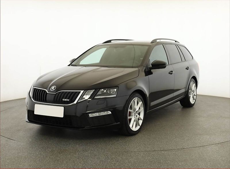 Škoda Octavia (2018) RS 2.0 TDI, Navi, Tempomat - fotka 2 z 20