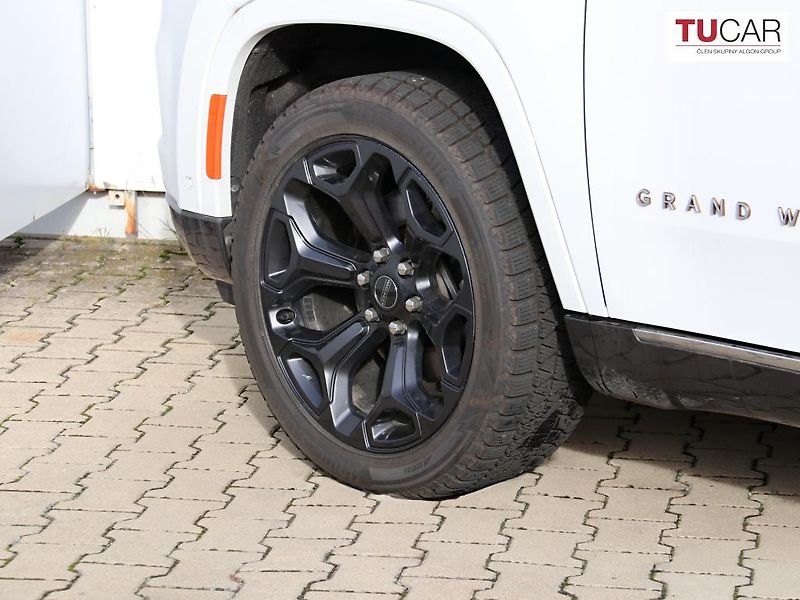 Jeep Grand Wagoneer (2023) 6.4 V8 SERIES III LPG  - fotka 8 z 36