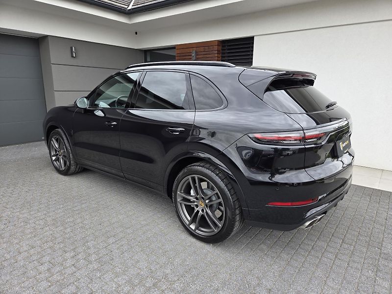 Porsche Cayenne TURBO 1maj ZÁRUKA 11/27 - fotka 2 z 49