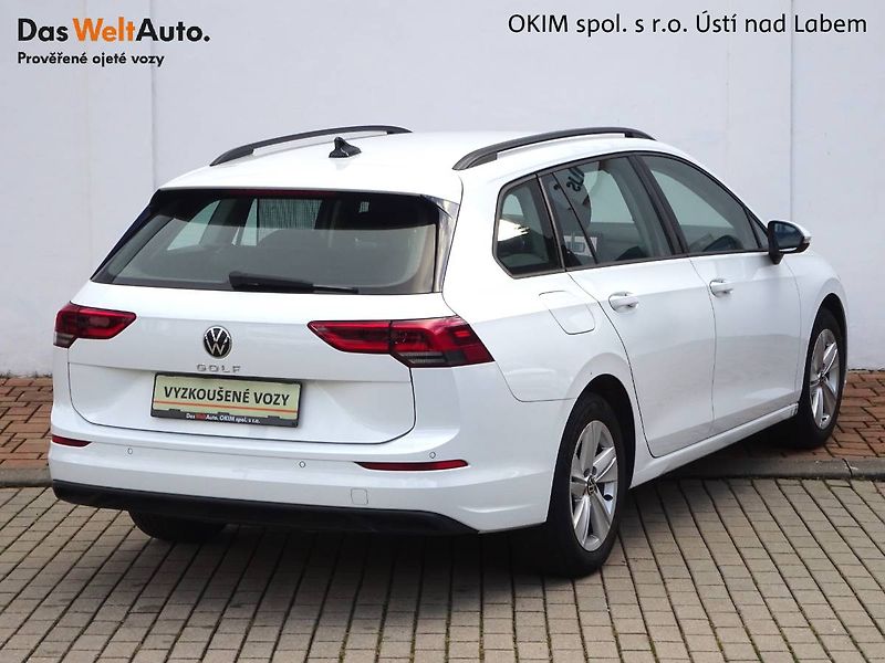 Volkswagen Golf (2022) 1,0TSi /81kW Variant Life - fotka 2 z 27