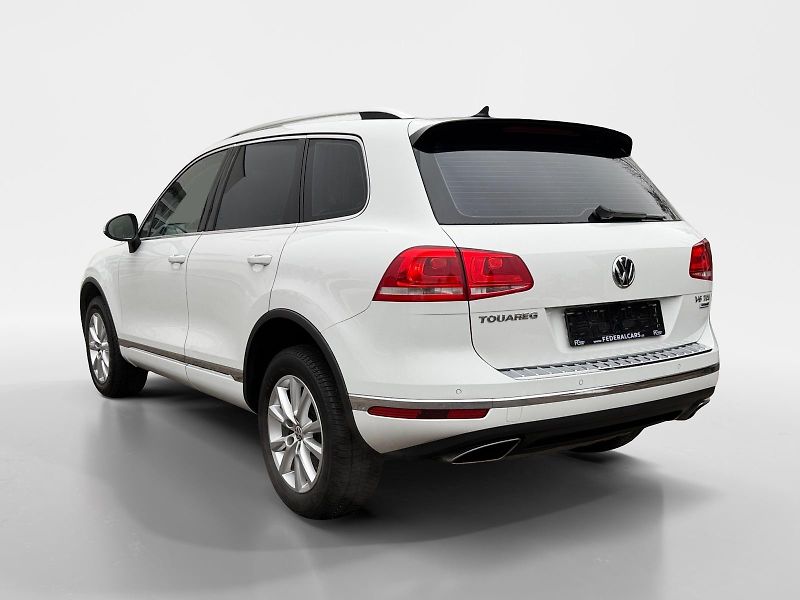 Volkswagen Touareg  3.0 V6 TDI BMT 8TT - fotka 3 z 34