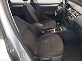 Škoda Octavia (2016) 2.0 TDI, Tempomat - náhled 9