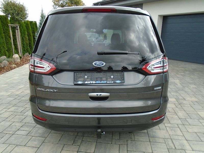 Ford Galaxy 2.5 Durarec FHEV Vignale 7míst - fotka 6 z 46