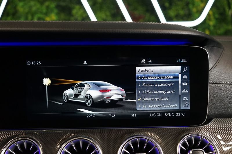 Mercedes-Benz CLS (2019) MANUFAKTUR*HUD*VZDUCH*360 - fotka 30 z 38