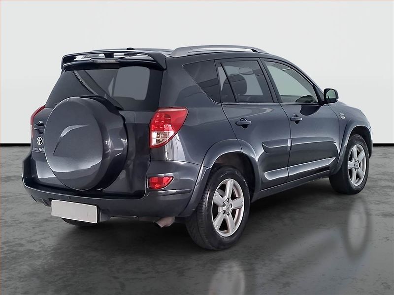 Toyota RAV4 (2007) Executive 2.2 D-CAT, 4X4 - fotka 5 z 17