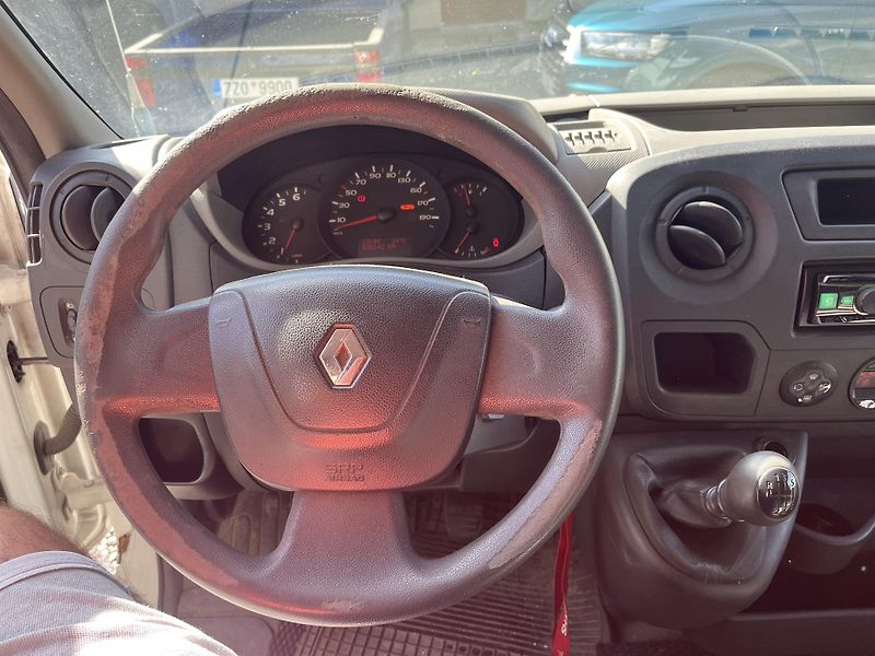 Renault Master (2014) 2,3 Dci 110 KW - fotka 12 z 12