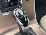 Volvo XC60 D4 AWD SUMMUM AUT CZ 1.maj - náhled 26