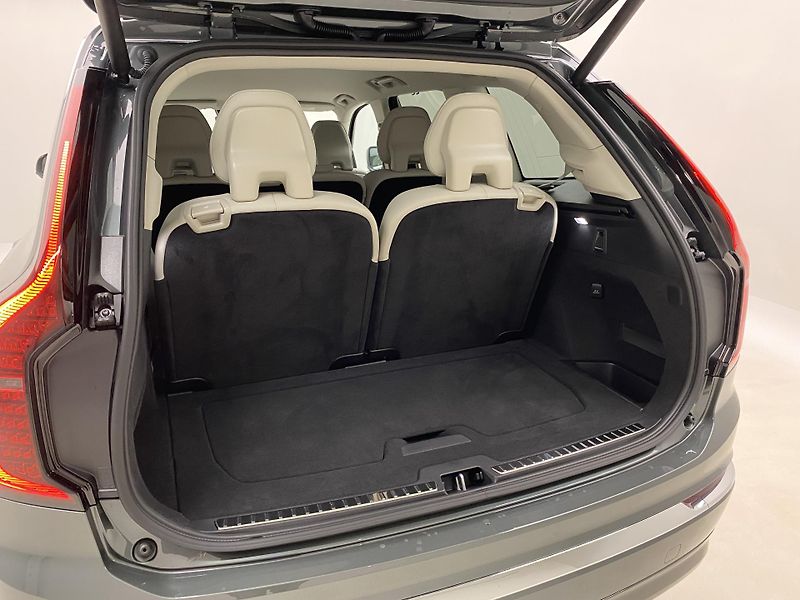 Volvo XC90 (2026) T8 AWD Plug-in BRIGHT PLUS 7m - fotka 24 z 70