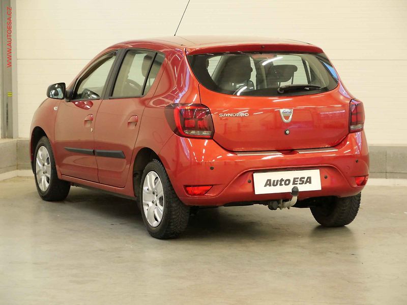 Dacia Sandero (2019) 1.0i, 2.maj,ČR, AC, tažné - fotka 6 z 17