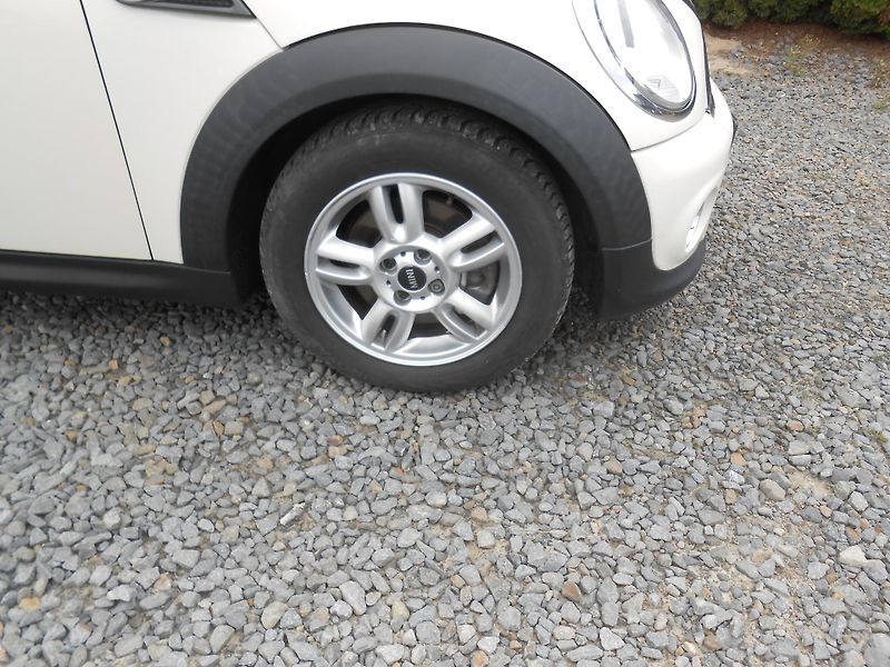 Mini One 1.6i. KLIMA,110TKm!!! - fotka 12 z 30