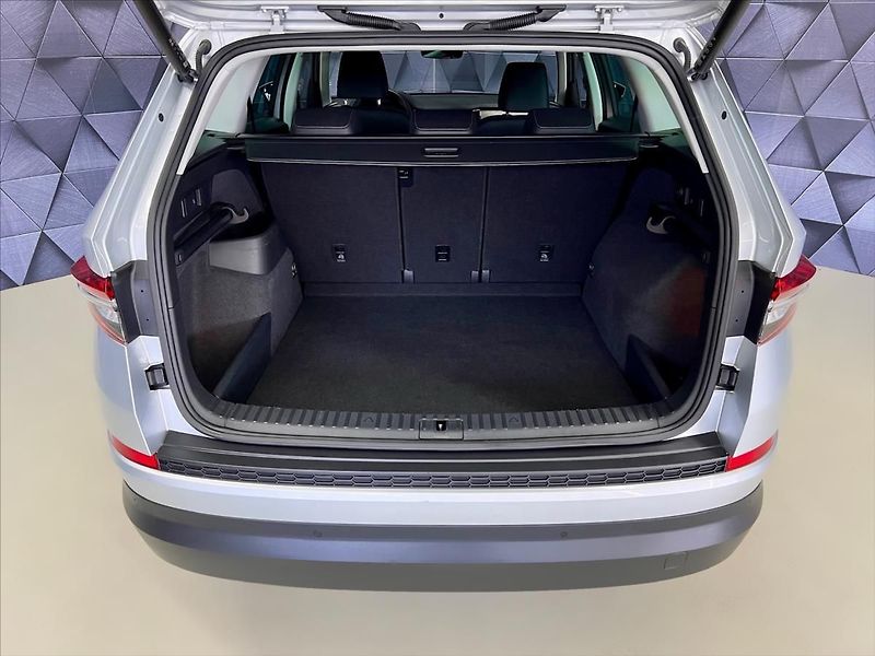 Škoda Kodiaq 2.0 TDI DSG 4X4 STYLE PLUS - fotka 27 z 28