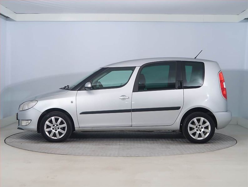 Škoda Roomster (2014) 1.2 TSI, po STK, Tažné - fotka 3 z 16