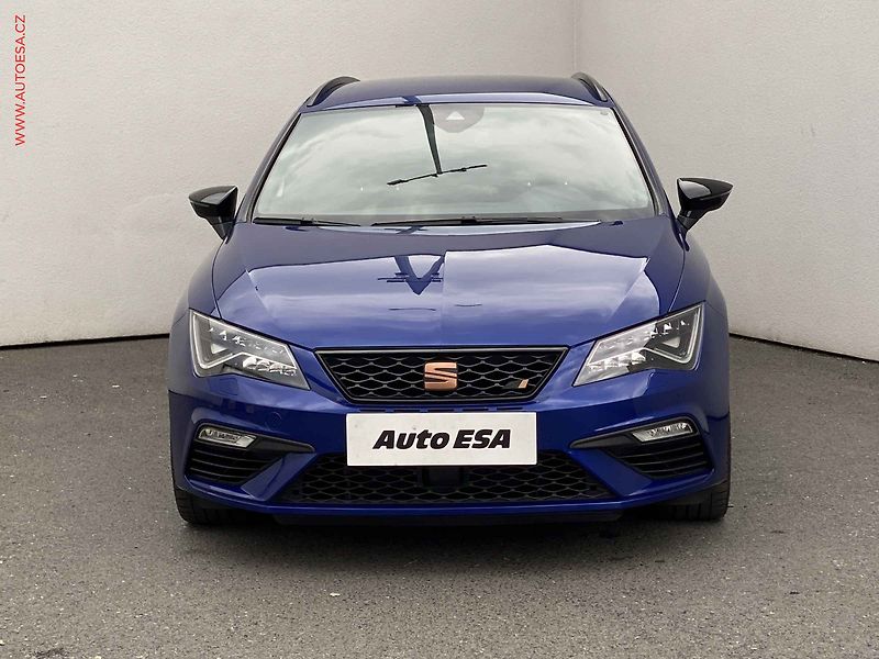 Cupra Leon (2018) 2.0 TSi 4x4, DSG, LED - fotka 2 z 20