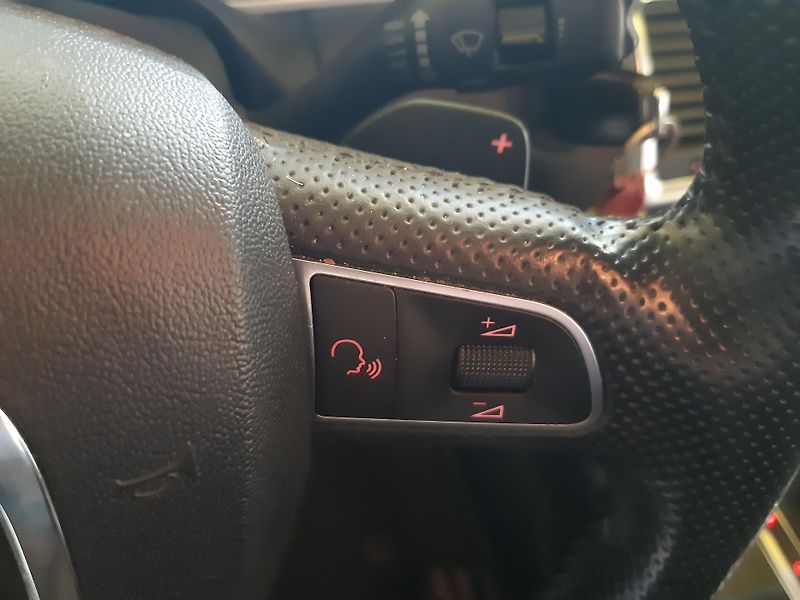 Audi Q7 3.0 TDI  - fotka 13 z 23