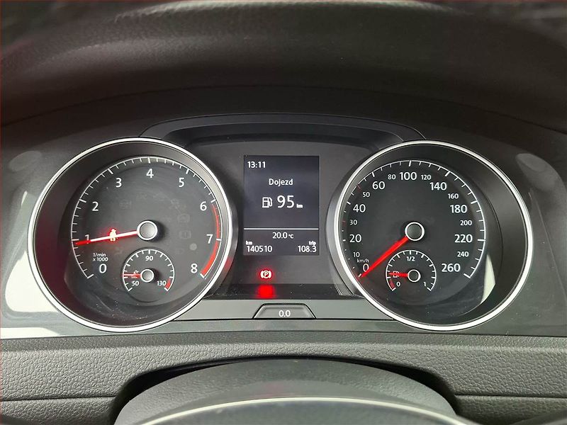 Volkswagen Golf (2020) Comfortline 1.5 TSI, ČR,1.maj - fotka 11 z 15